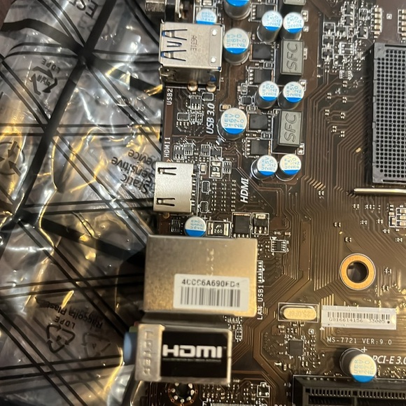 MSI motherboard - Picture 3 of 6